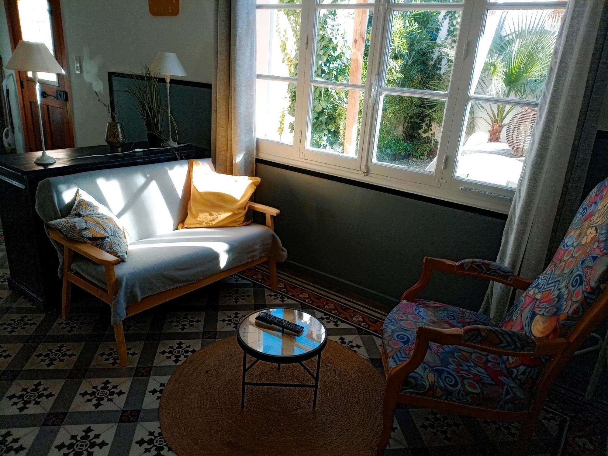 Reve D'Azur, 2 Chambres, Maison Julia En Bord De Mer A La Nartelle, Piscine Partagee, Parking & Terrasse Bbq, Wifi Et Draps Inclus Plage A Pied Sainte-Maxime Exterior foto