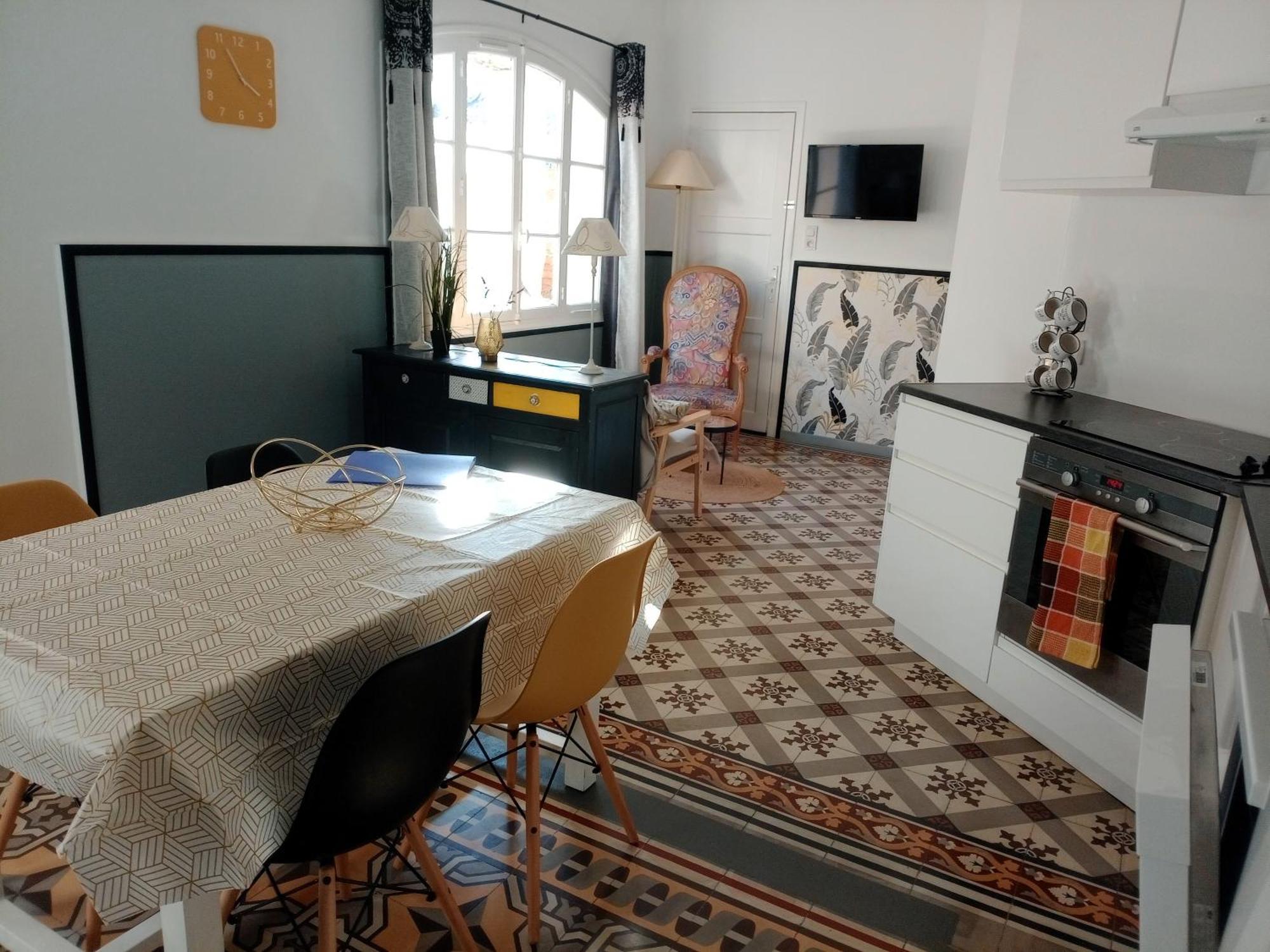 Reve D'Azur, 2 Chambres, Maison Julia En Bord De Mer A La Nartelle, Piscine Partagee, Parking & Terrasse Bbq, Wifi Et Draps Inclus Plage A Pied Sainte-Maxime Exterior foto